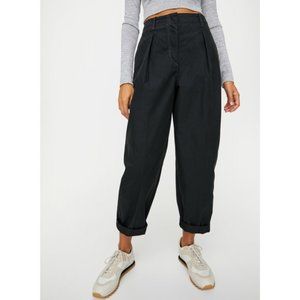 Aritzia Wilfred Day Off Pants NWT